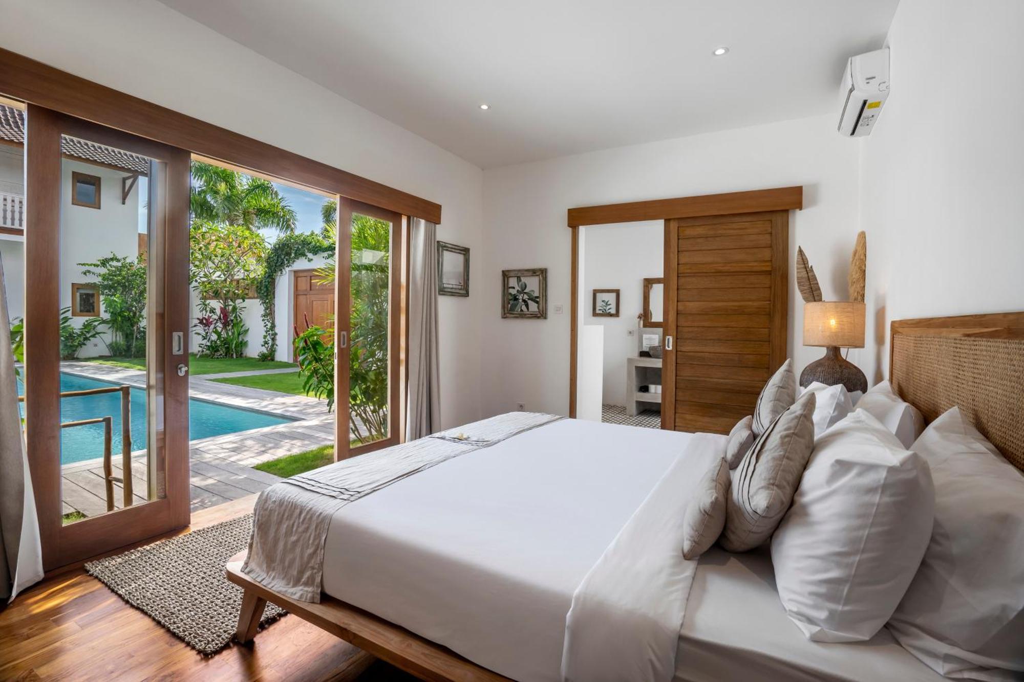 Villa Loma By Alfred In Bali Seminyak Exterior foto